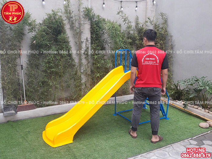 Máng trượt đơn nhựa Composite LKDC-007-A