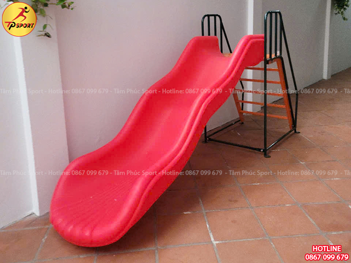 Máng trượt đơn lượn sóng nhựa nhập khẩu mẫu 2 LKDC-007