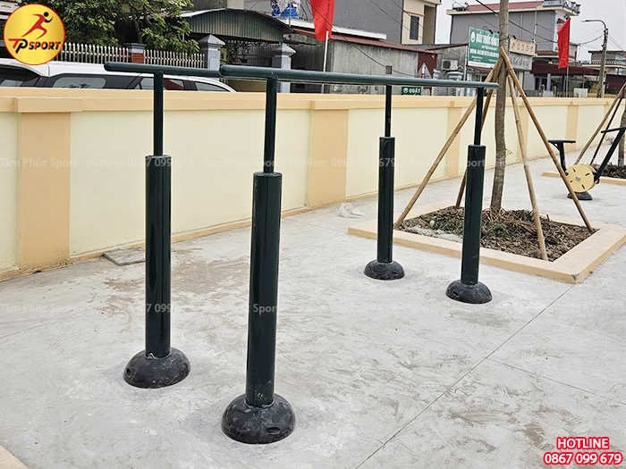 Thiết bị xà kép ngoài trời loại 4 chân trụ PPT-017