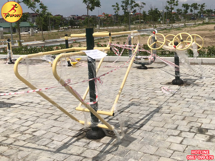Thiết bị xà kép ngoài trời 1 trụ 2 người tập PPT-018