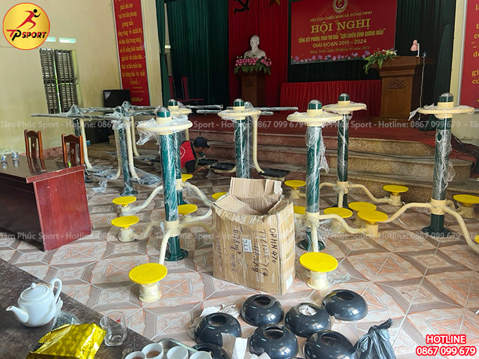 Bàn giao thiết bị thể dục ngoài trời cho nhà văn hoá thôn tại tỉnh Ninh Bình