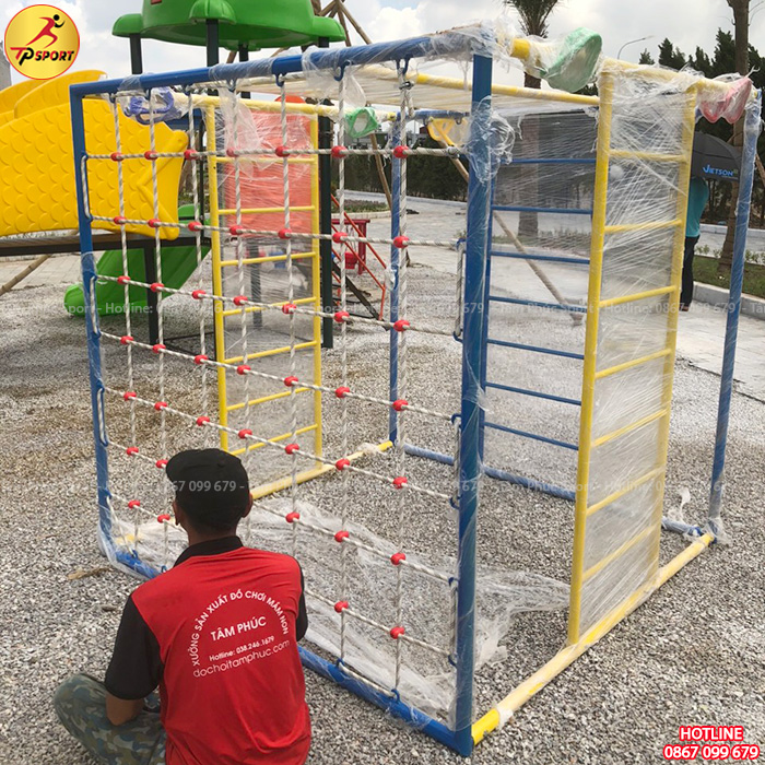 Lắp đặt đồ chơi trẻ em ngoài trời và máy tập thể dục ngoài trời cho công viên tại tỉnh Thái Nguyên