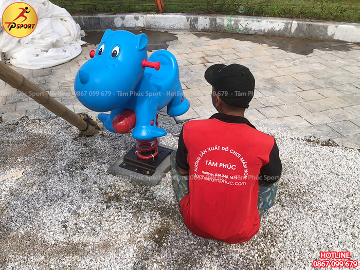 Lắp đặt đồ chơi trẻ em ngoài trời và máy tập thể dục ngoài trời cho công viên tại tỉnh Thái Nguyên