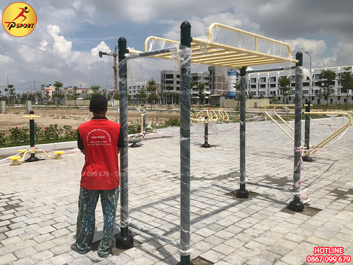 Lắp đặt đồ chơi trẻ em ngoài trời và máy tập thể dục ngoài trời cho công viên tại tỉnh Thái Nguyên