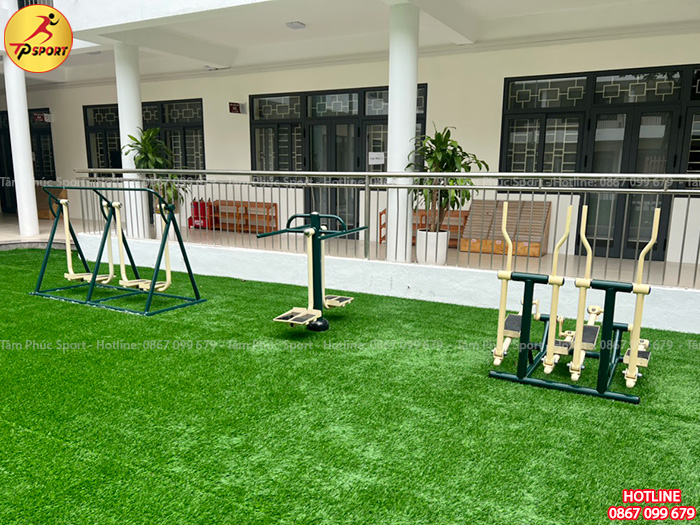Lắp đặt đồ chơi ngoài trời và thiết bị thể dục cho trường mầm non tại Hà Nội