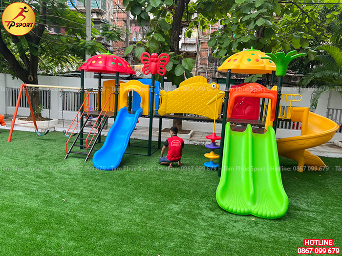 Lắp đặt đồ chơi ngoài trời và thiết bị thể dục cho trường mầm non tại Hà Nội