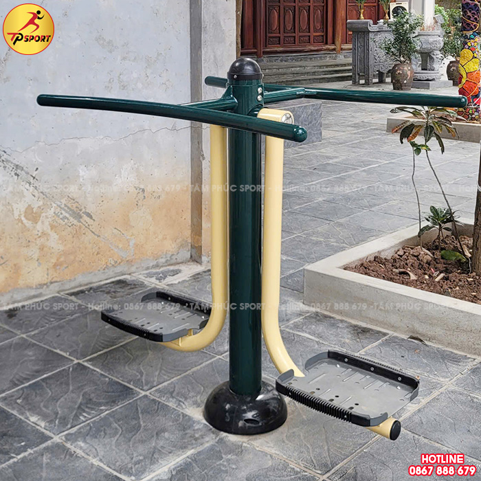Công trình lắp đặt thiết bị thể dục ngoài trời cho sân chung cư tại Hà Nội