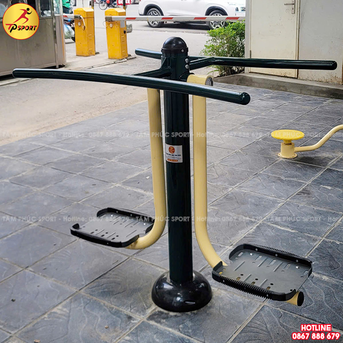 Công trình lắp đặt thiết bị thể dục ngoài trời cho sân chung cư tại Hà Nội