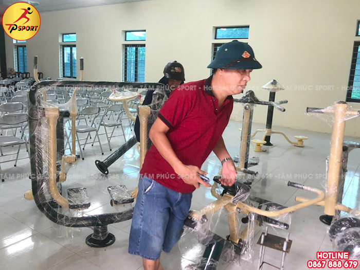 Giao thiết bị tập thể dục ngoài trời cho nhà văn hoá tại Hưng Yên