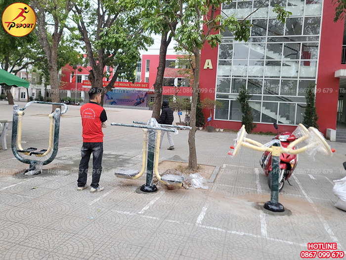 Công trình lắp đặt máy tập thể dục công viên cho trường học tại Nam Định