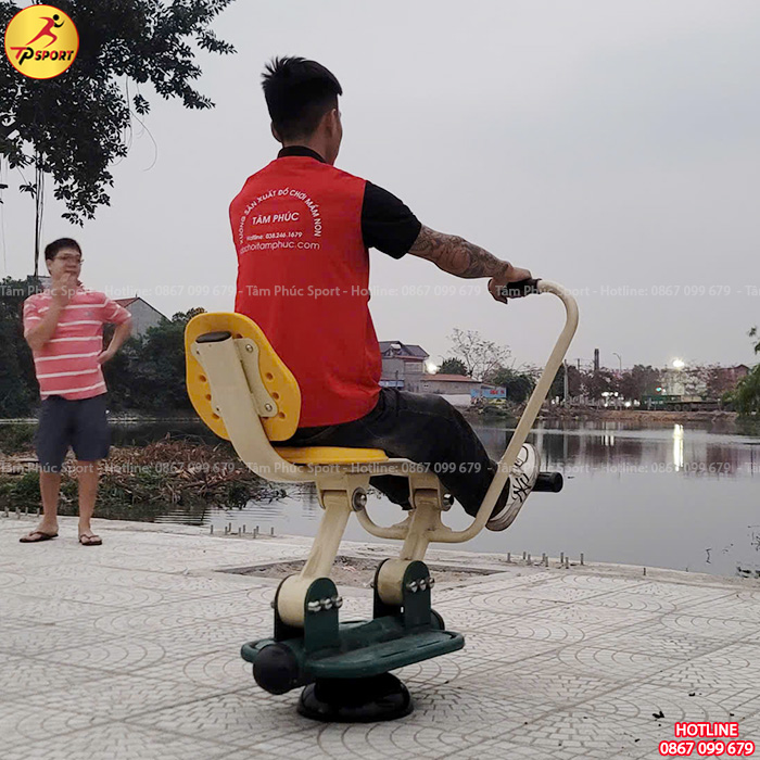 Công trình lắp đặt máy tập thể dục công viên cho sân tập thể tại Phú Thọ