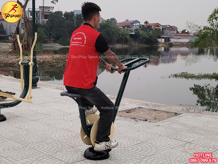 Công trình lắp đặt máy tập thể dục công viên cho sân tập thể tại Phú Thọ