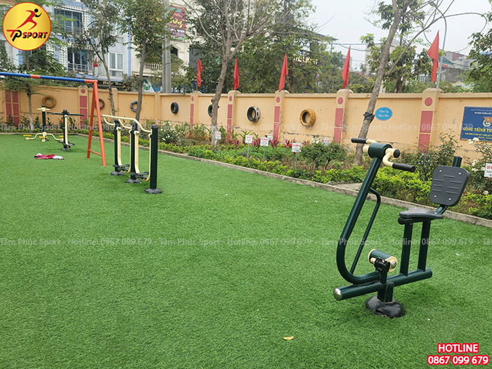 Lắp đặt thiết bị thể dục ngoài trời cho sân trường học tại Nam Định