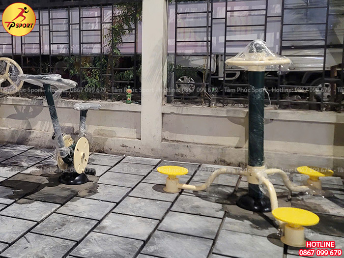 Lắp đặt máy tập thể dục ngoài trời cho nhà văn hoá tại Hoài Đức, Hà Nội